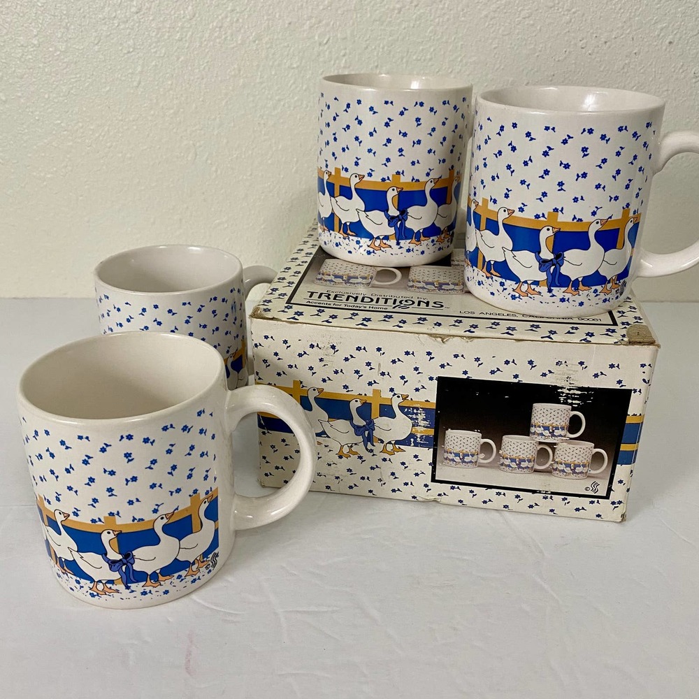 Vintage Trenditions 4 Mug Set Ducks
